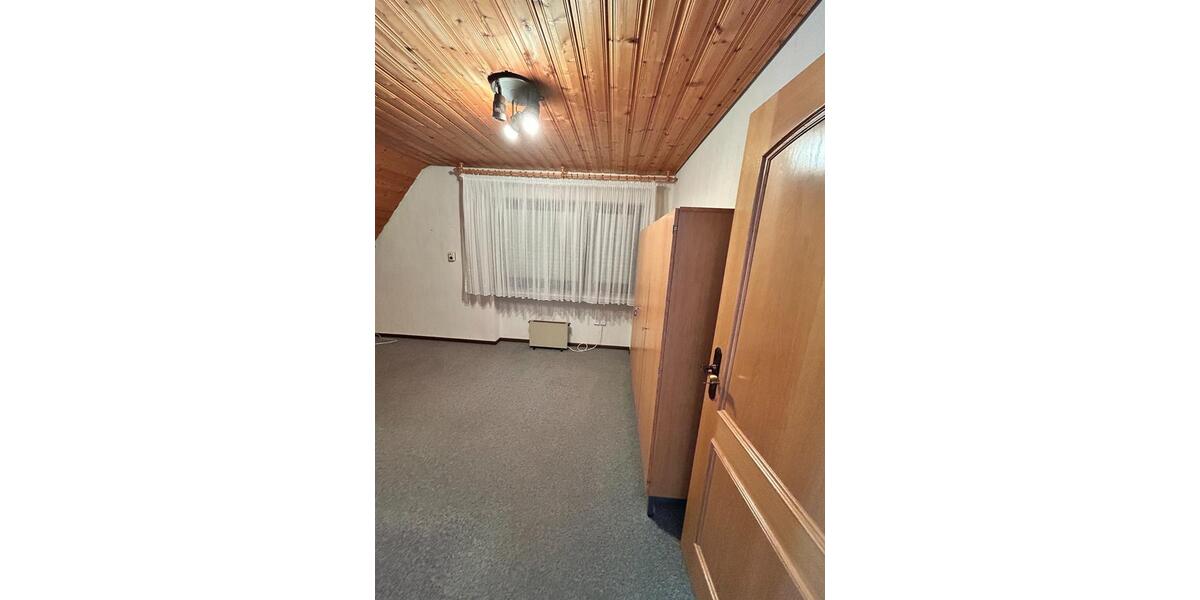 Einfamilienhaus Lingen (Ems) Damaschke - 7 Zimmer, 155 m&sup2;, 345.000&euro; | Angebot:25309101