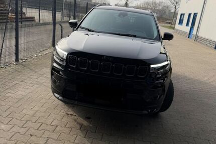 Jeep Compass 38.576 km 22.650 &euro; Twist 49767