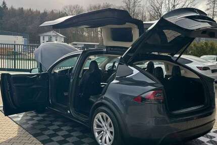 Tesla Model X 145.999 km 42.750 &euro; Emsbüren 48488