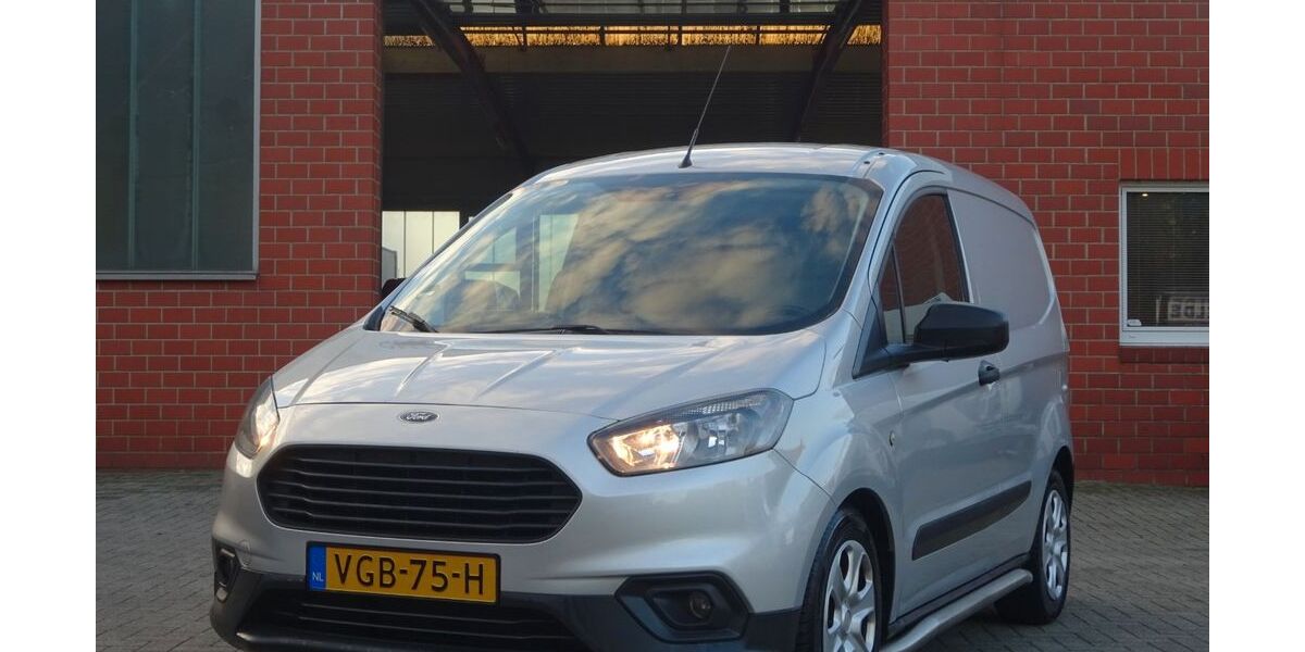 Ford Transit Courier 199.300 km 7.134 &euro; Bad Bentheim 48455