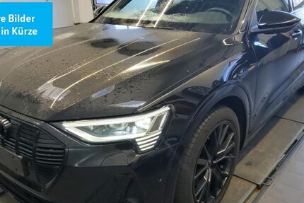 Audi e-tron 49.866 km 37.150 &euro; Nordhorn 48529