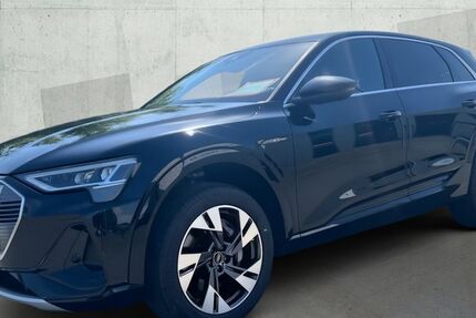 Audi e-tron 51.720 km 30.790 &euro; Nordhorn 48529