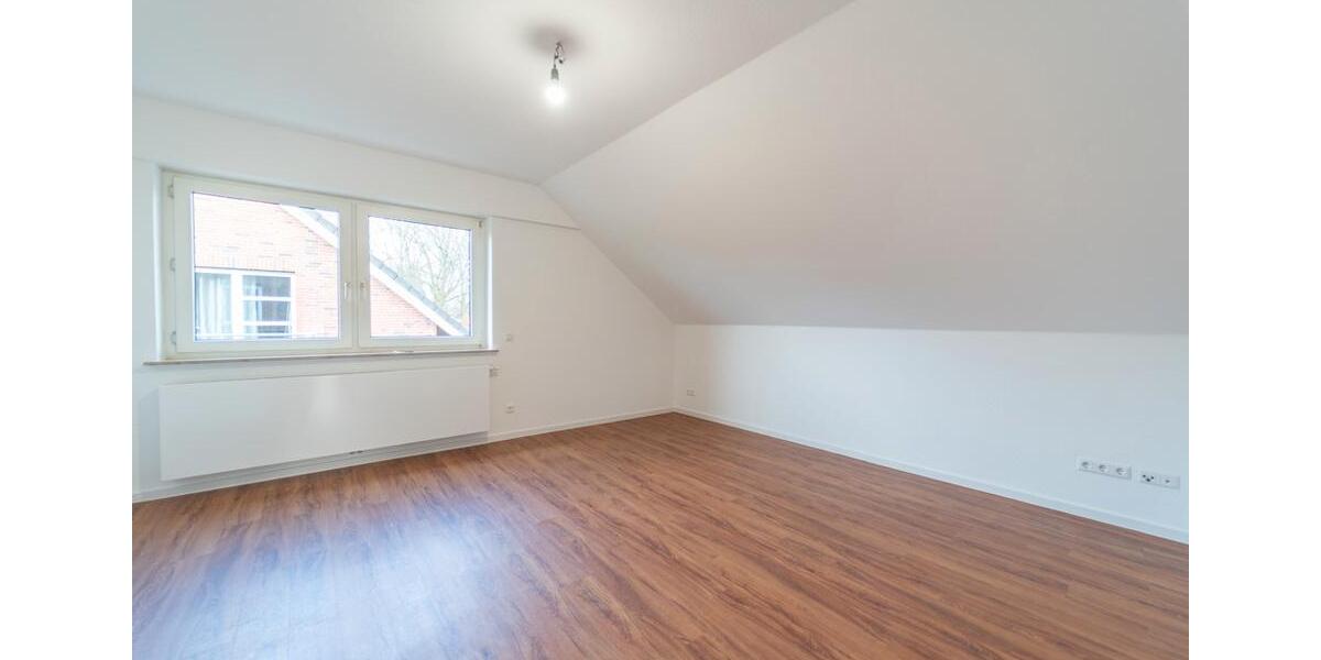 Einfamilienhaus Neuenhaus - 7 Zimmer, 236 m&sup2;, 1.900&euro; | Angebot:26587162
