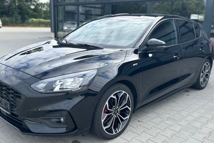 Ford Focus 82.165 km 19.989 &euro; Nordhorn 48531