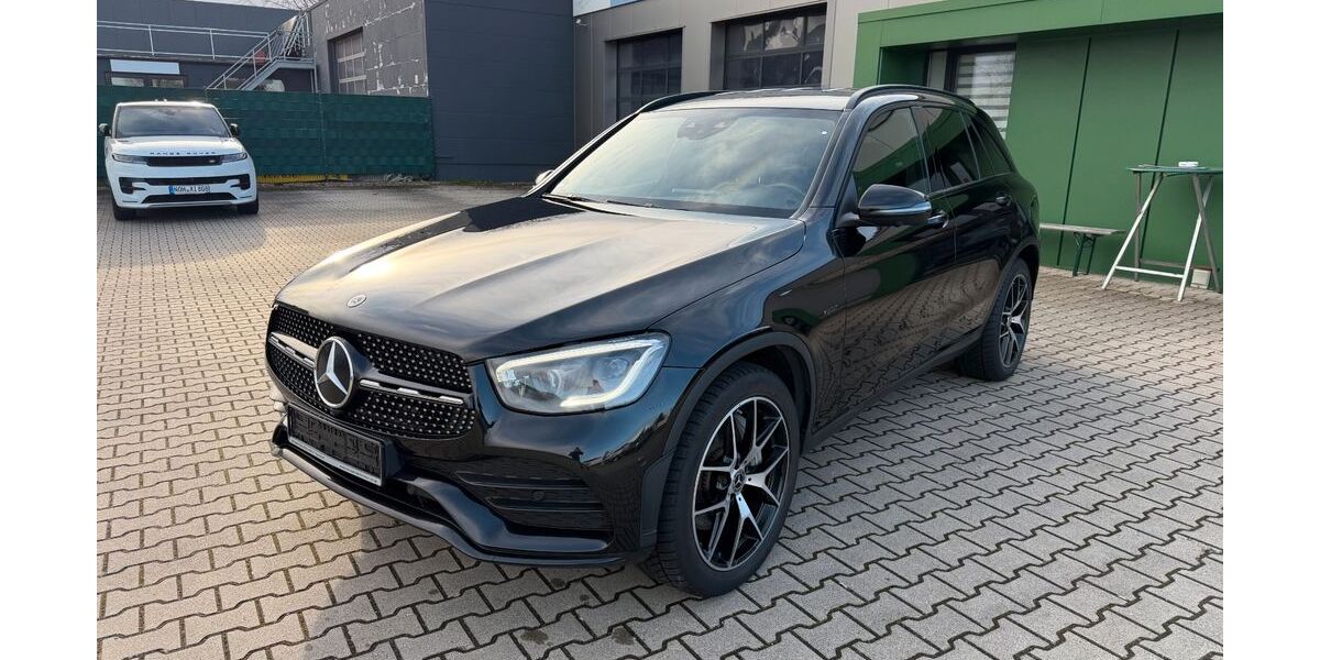 Mercedes-Benz GLC 300 196.544 km 27.495 &euro; Nordhorn 48531