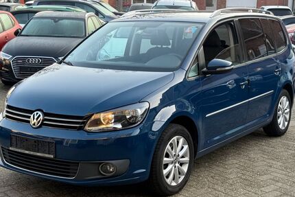VW Touran 320.000 km 4.999 &euro; Nordhorn 48529