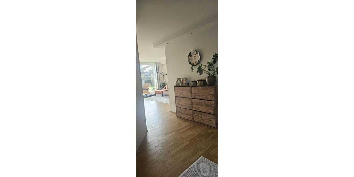 Erdgeschoßwohnung Gronau (Westfahlen) - 2 Zimmer, 115 m&sup2;, 1.200&euro; | Angebot:25974944