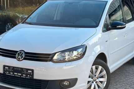 VW Touran 175.000 km 10.899 &euro; Nordhorn 48527