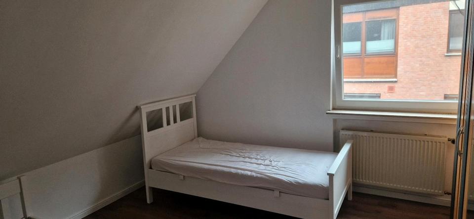 Erdgeschoßwohnung Lingen (Ems) - 3 Zimmer, 30 m&sup2;, 450&euro; | Angebot:24996767
