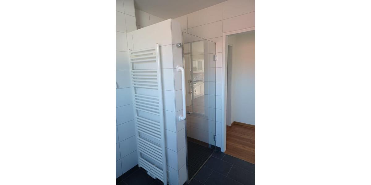 Etagenwohnung Neuenhaus - 3 Zimmer, 85 m&sup2;, 1.070&euro; | Angebot:25904834