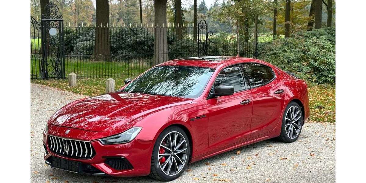 Maserati Ghibli 117.003 km 28.899 &euro; Nordhorn 48529