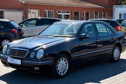 Mercedes-Benz E 220 196.089 km 2.250 &euro; Nordhorn 48529