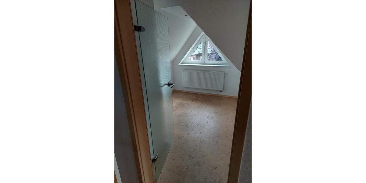Einfamilienhaus Uelsen - 9 Zimmer, 155 m&sup2;, 449.000&euro; | Angebot:26665575