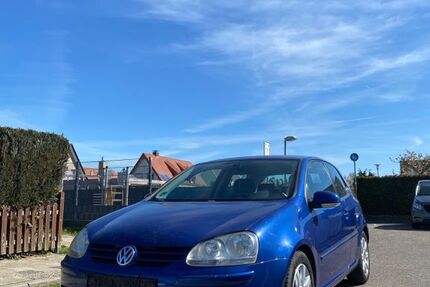 VW Golf 227.300 km 3.199 &euro; Gronau 48599