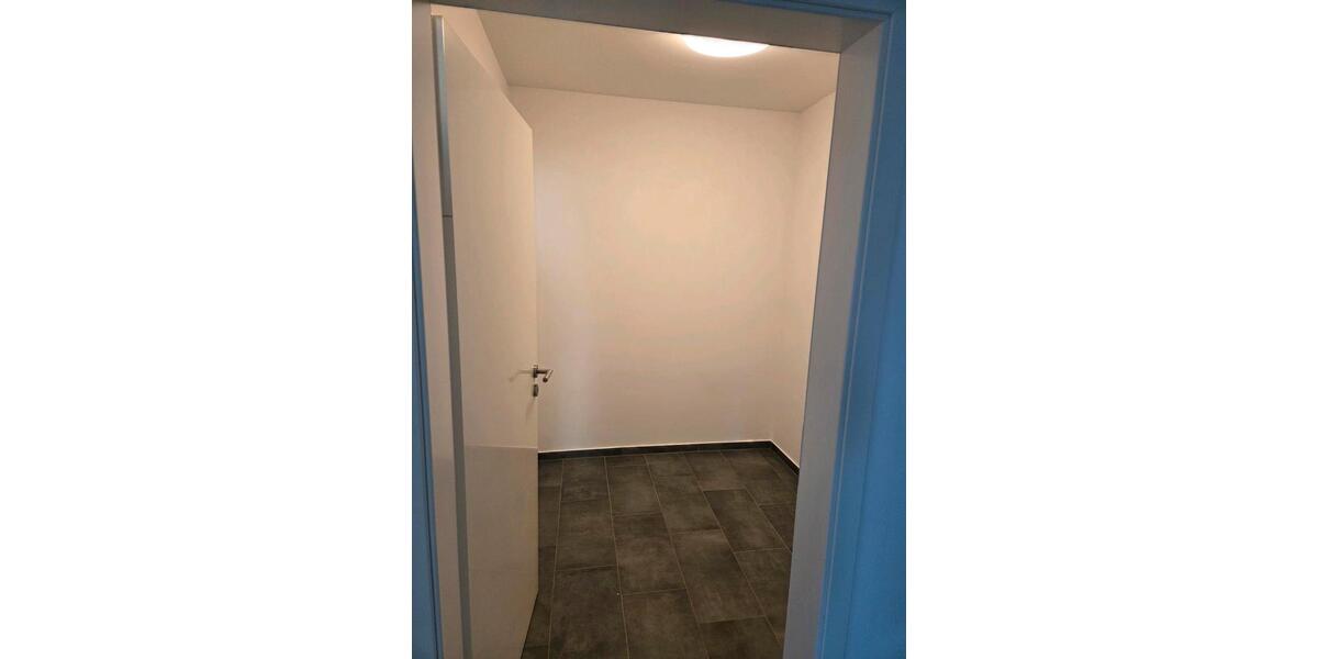 Etagenwohnung Lingen (Ems) Damaschke - 2 Zimmer, 68 m&sup2;, 720&euro; | Angebot:25872603