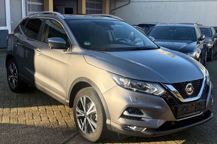 Nissan Qashqai 98.000 km 12.999 &euro; Nordhorn 48529