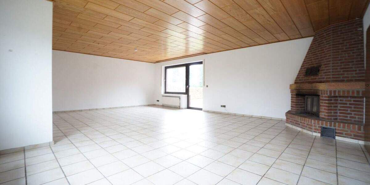 Einfamilienhaus Salzbergen - 9 Zimmer, 241 m&sup2;, 330.000&euro; | Angebot:25698292