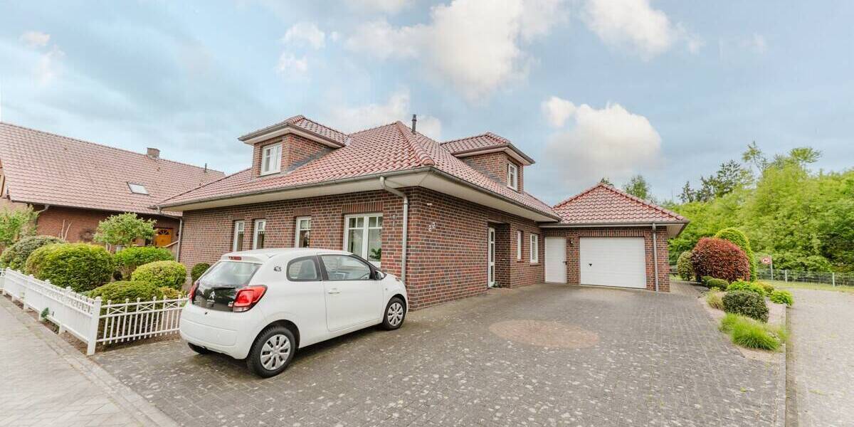 Bungalow Lage - 5 Zimmer, 177 m&sup2;, 395.000&euro; | Angebot:26569171