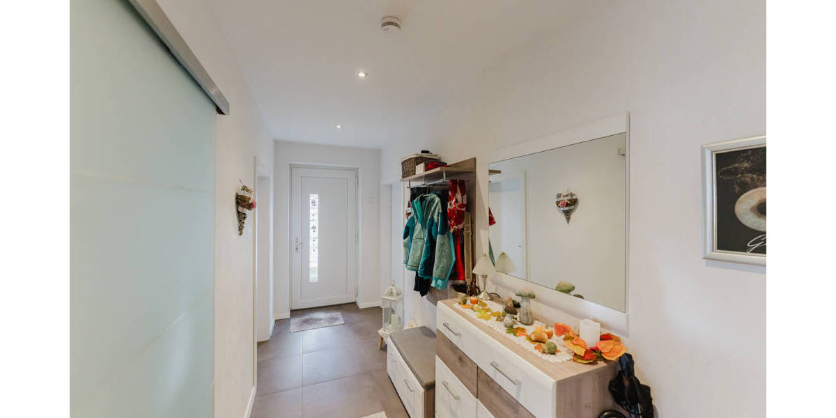 Einfamilienhaus Nordhorn - 7 Zimmer, 291 m&sup2;, 649.000&euro; | Angebot:25666757