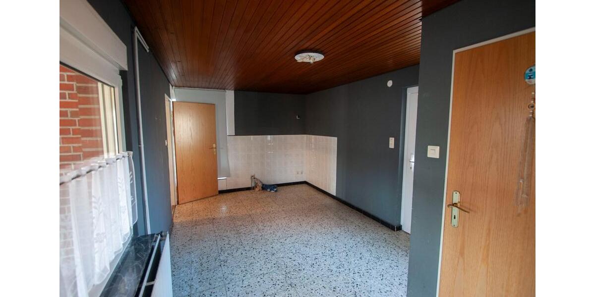 Einfamilienhaus Neuenhaus - 7 Zimmer, 125 m&sup2;, 235.000&euro; | Angebot:25393524