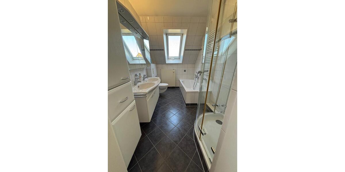Einfamilienhaus Lingen (Ems) Damaschke - 6.5 Zimmer, 148 m&sup2;, 419.000&euro; | Angebot:26907220