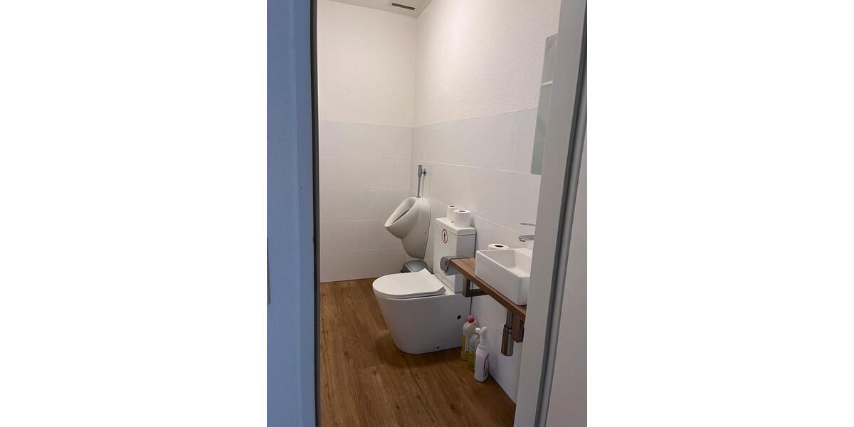 Dachgeschoßwohnung Lingen (Ems) - 2 Zimmer, 65 m&sup2;, 650&euro; | Angebot:26003927