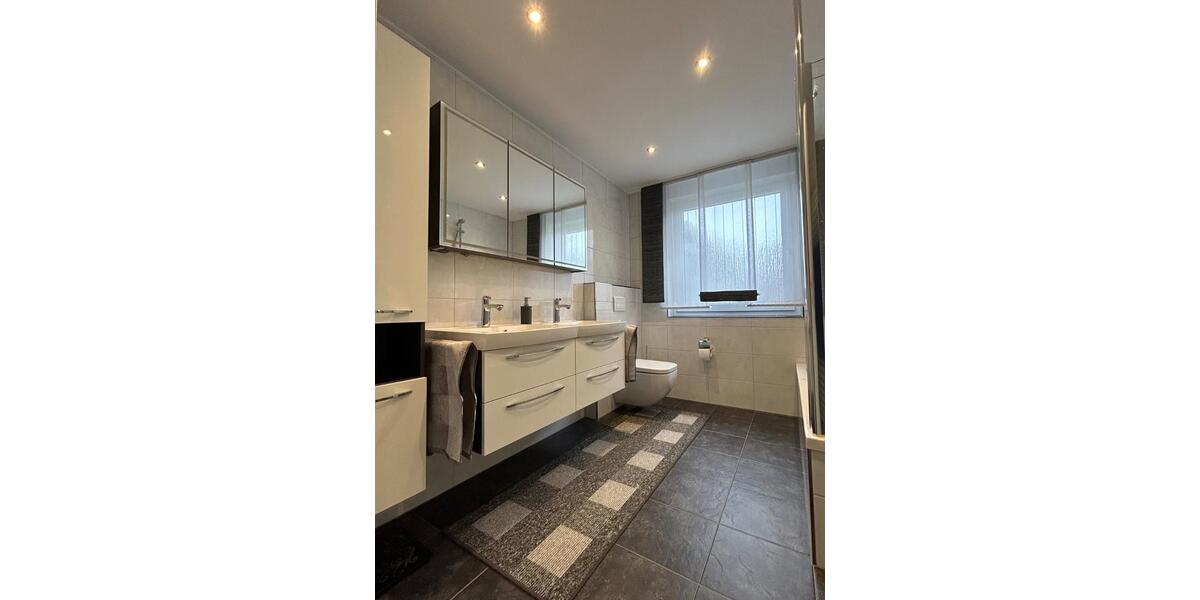 Einfamilienhaus Neuenhaus - 4 Zimmer, 120 m&sup2;, 299.000&euro; | Angebot:26612501