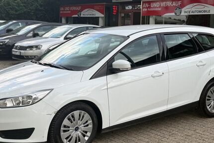 Ford Focus 201.000 km 2.990 &euro; Nordhorn 48529