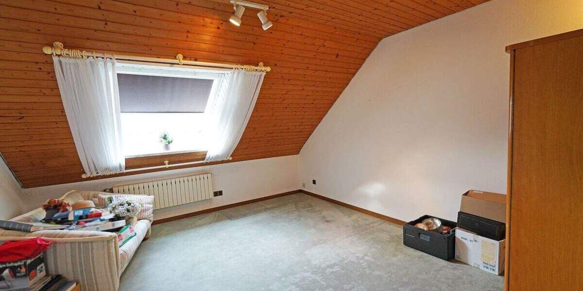 Einfamilienhaus Neuenhaus Neuenhaus - 7 Zimmer, 195 m&sup2;, 335.000&euro; | Angebot:25744154