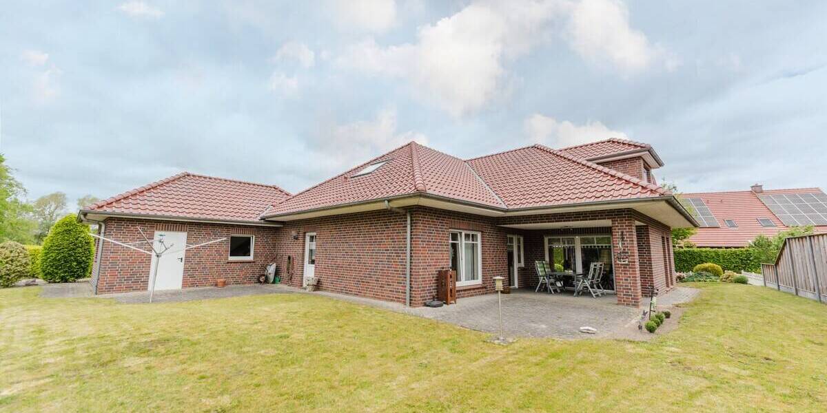 Bungalow Lage - 5 Zimmer, 177 m&sup2;, 395.000&euro; | Angebot:26569171