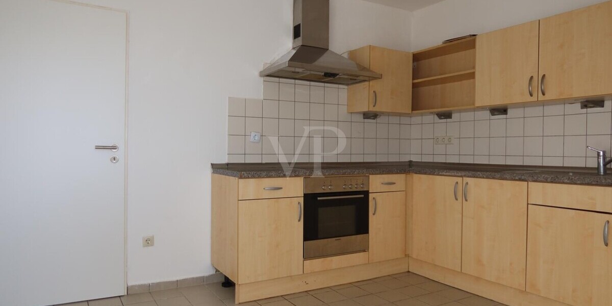 Frisch renovierte 3-Zimmer-Wohnung mit Einbauküche - Dachgeschoßwohnung Emsbüren | Angebot:26943003