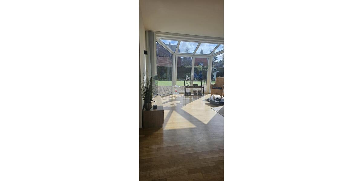 Erdgeschoßwohnung Gronau (Westfahlen) - 2 Zimmer, 115 m&sup2;, 1.200&euro; | Angebot:25974944