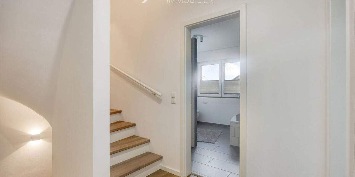 Reihenmittelhaus Ochtrup - 5 Zimmer, 150 m&sup2;, 599.000&euro; | Angebot:25864378