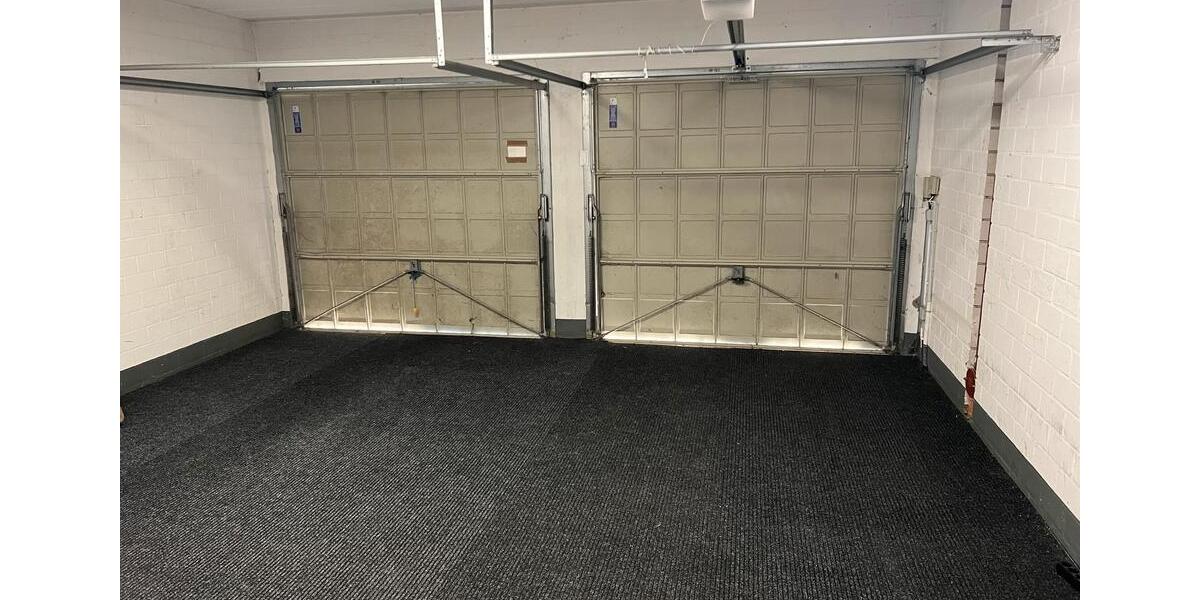 Einfamilienhaus Gronau (Westfahlen) - 10 Zimmer, 300 m&sup2;, 2.700&euro; | Angebot:23702922