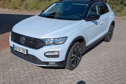VW T-Roc 92.000 km 16.900 &euro; Ringe 49824