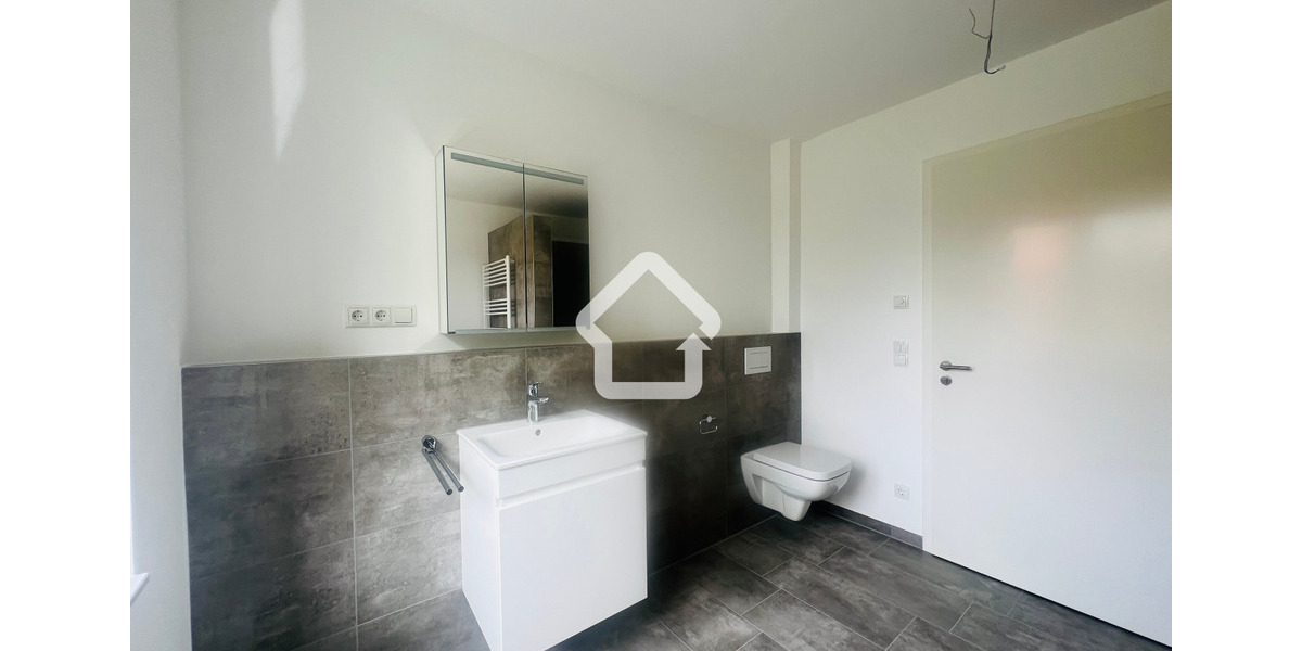 Doppelhaushälfte Lingen (Ems) Damaschke - 4 Zimmer, 130 m&sup2;, 1.490&euro; | Angebot:26647856