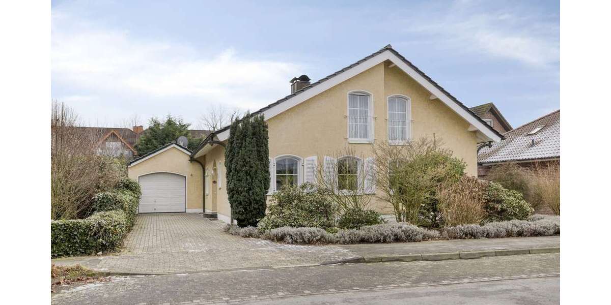 Einfamilienhaus Gronau - 5 Zimmer, 200 m&sup2;, 599.000&euro; | Angebot:26007231