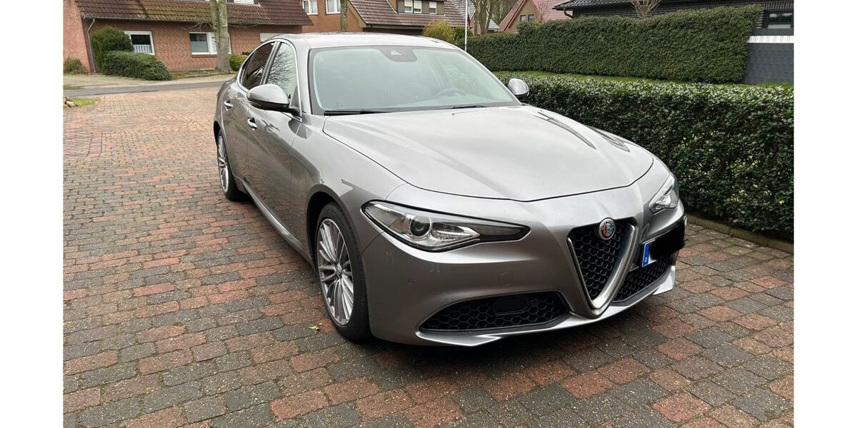 Alfa Romeo Giulia 108.000 km 18.500 &euro; Twist 49767