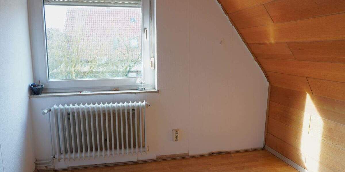 Doppelhaushälfte Lingen (Ems) Lingen - 4 Zimmer, 100 m&sup2;, 150.000&euro; | Angebot:25730097