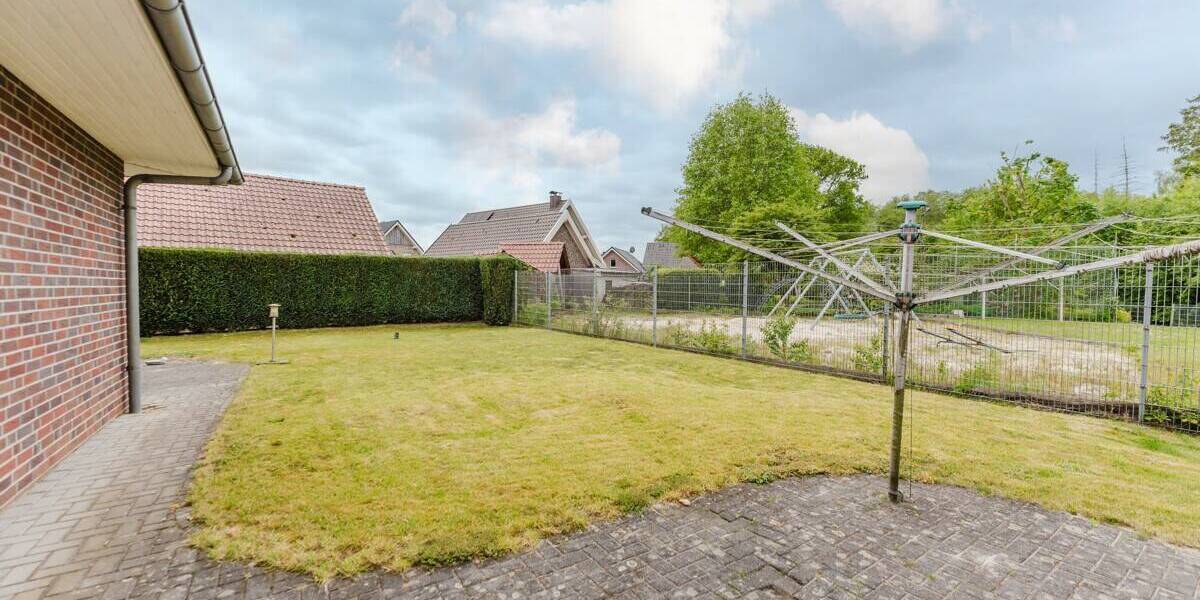 Bungalow Lage - 5 Zimmer, 177 m&sup2;, 395.000&euro; | Angebot:26569171