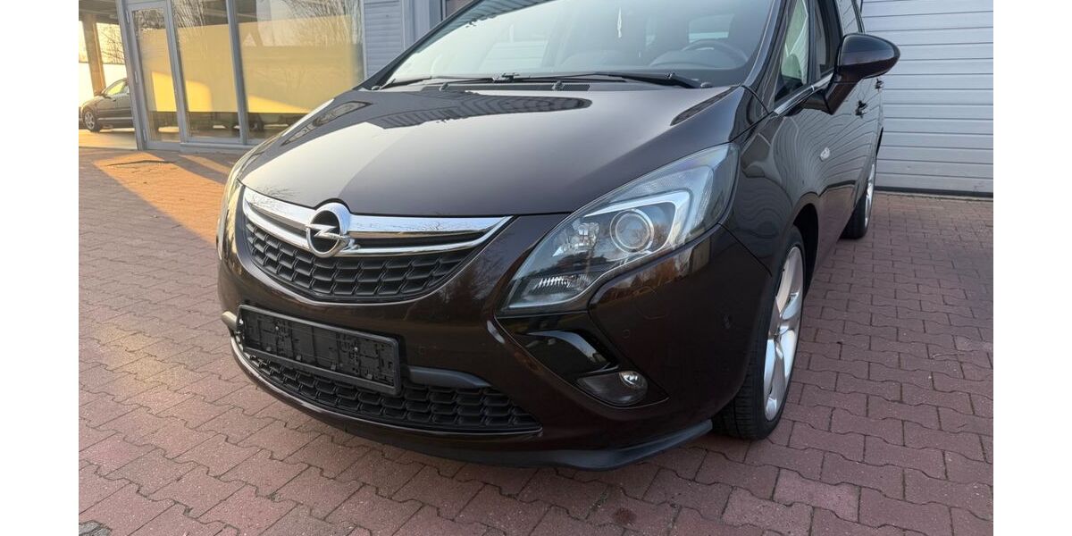 Opel Zafira 199.000 km 9.990 &euro; Nordhorn 48529