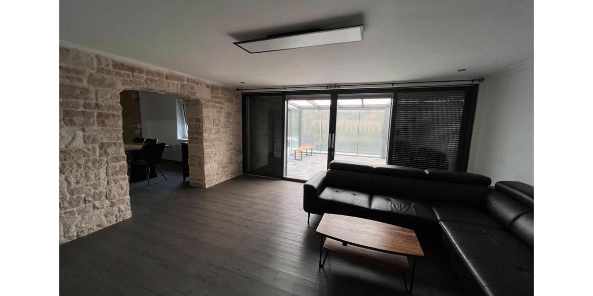 Doppelhaushälfte Gronau (Westfahlen) - 6 Zimmer, 130 m&sup2;, 349.000&euro; | Angebot:27048331