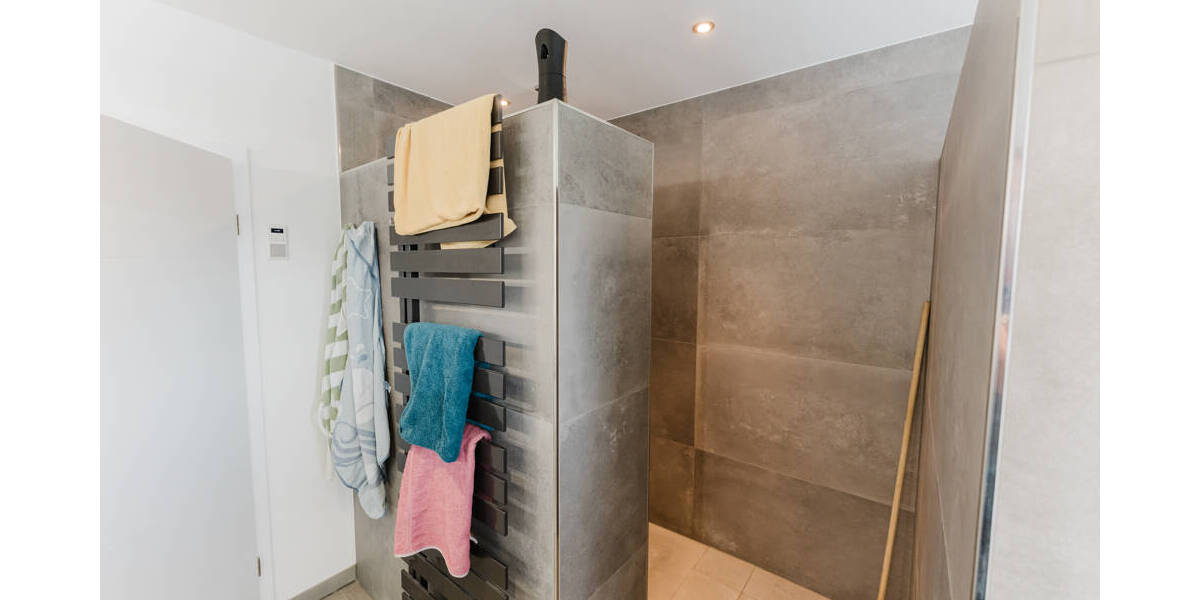 Einfamilienhaus Nordhorn - 7 Zimmer, 291 m&sup2;, 649.000&euro; | Angebot:25666757