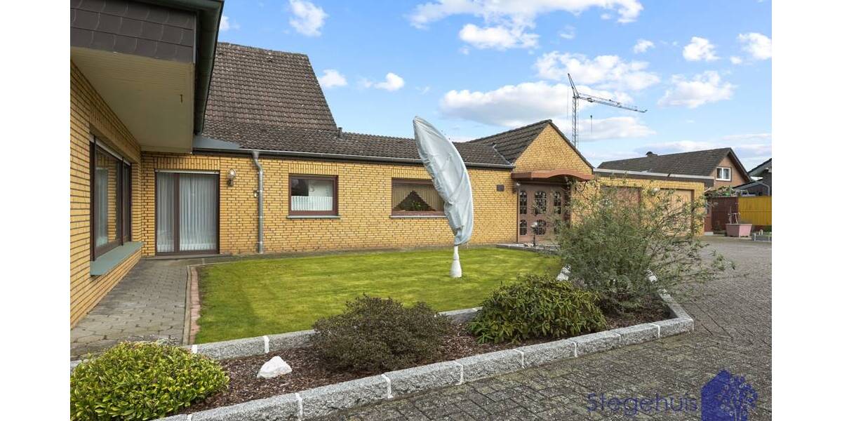 Doppelhaushälfte Gronau (Westfalen) Gronau - 7 Zimmer, 170 m&sup2;, 1.700&euro; | Angebot:26585152