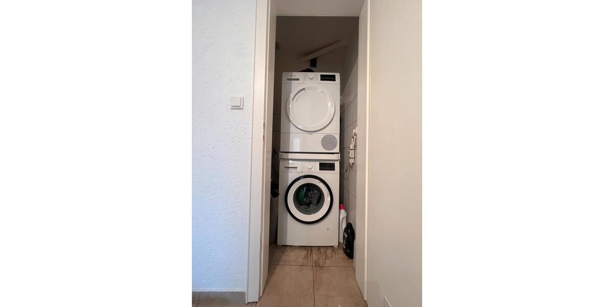 Hochparterre Gronau (Westfahlen) - 4 Zimmer, 85 m&sup2;, 700&euro; | Angebot:25903363