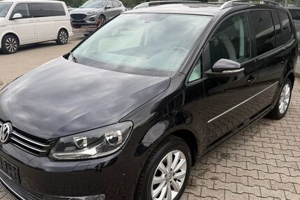 VW Touran 259.000 km 6.499 &euro; Lingen 49808
