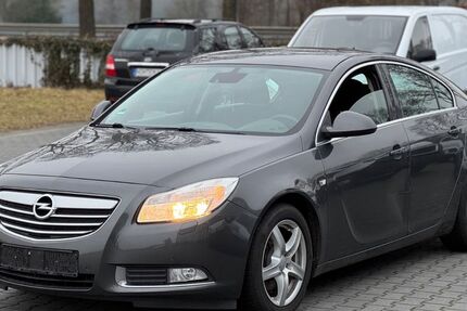 Opel Insignia 277.000 km 1.990 &euro; Neuenhaus 49828