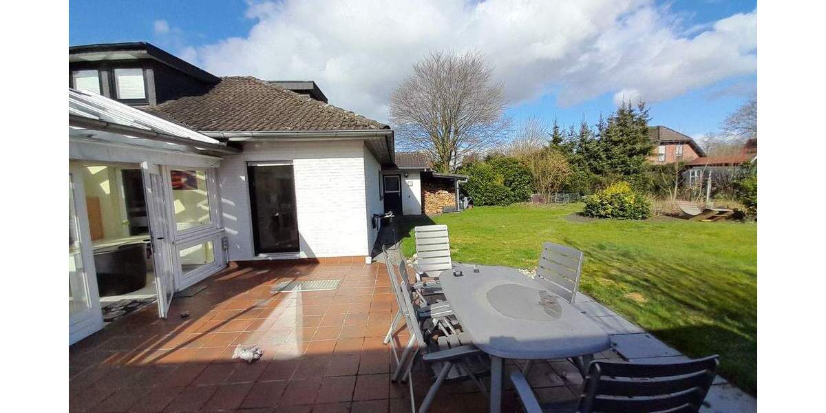 Bungalow Nordhorn Bakelde - 6 Zimmer, 185 m&sup2;, 358.000&euro; | Angebot:25896084