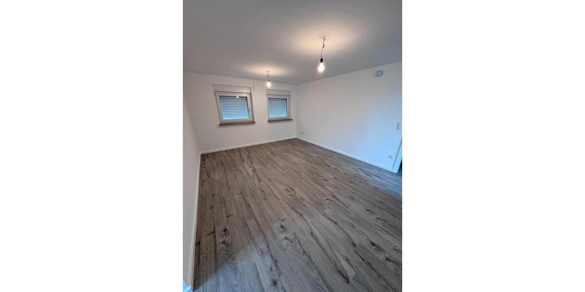 Dachgeschoßwohnung Lingen (Ems) - 3 Zimmer, 66 m&sup2;, 690&euro; | Angebot:26645695