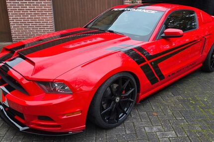 Ford Mustang 109.000 km 18.000 &euro; Emlichheim 49824
